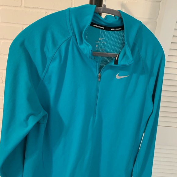 Nike Jackets & Blazers - Women’s Nike Blue Running Windbreaker